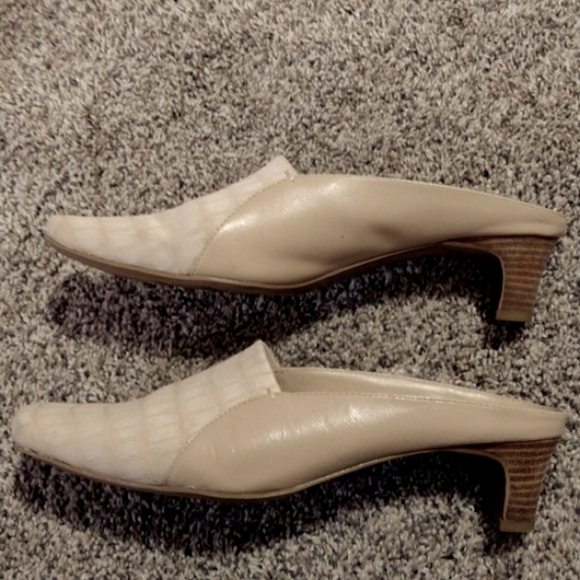 LIZ CLAIBORNE NATURAL CROCCA FABRIC FLEX MID-HEEL SQUARE TOE SIZE 8M MULES/SHOES - Picture 2 of 12